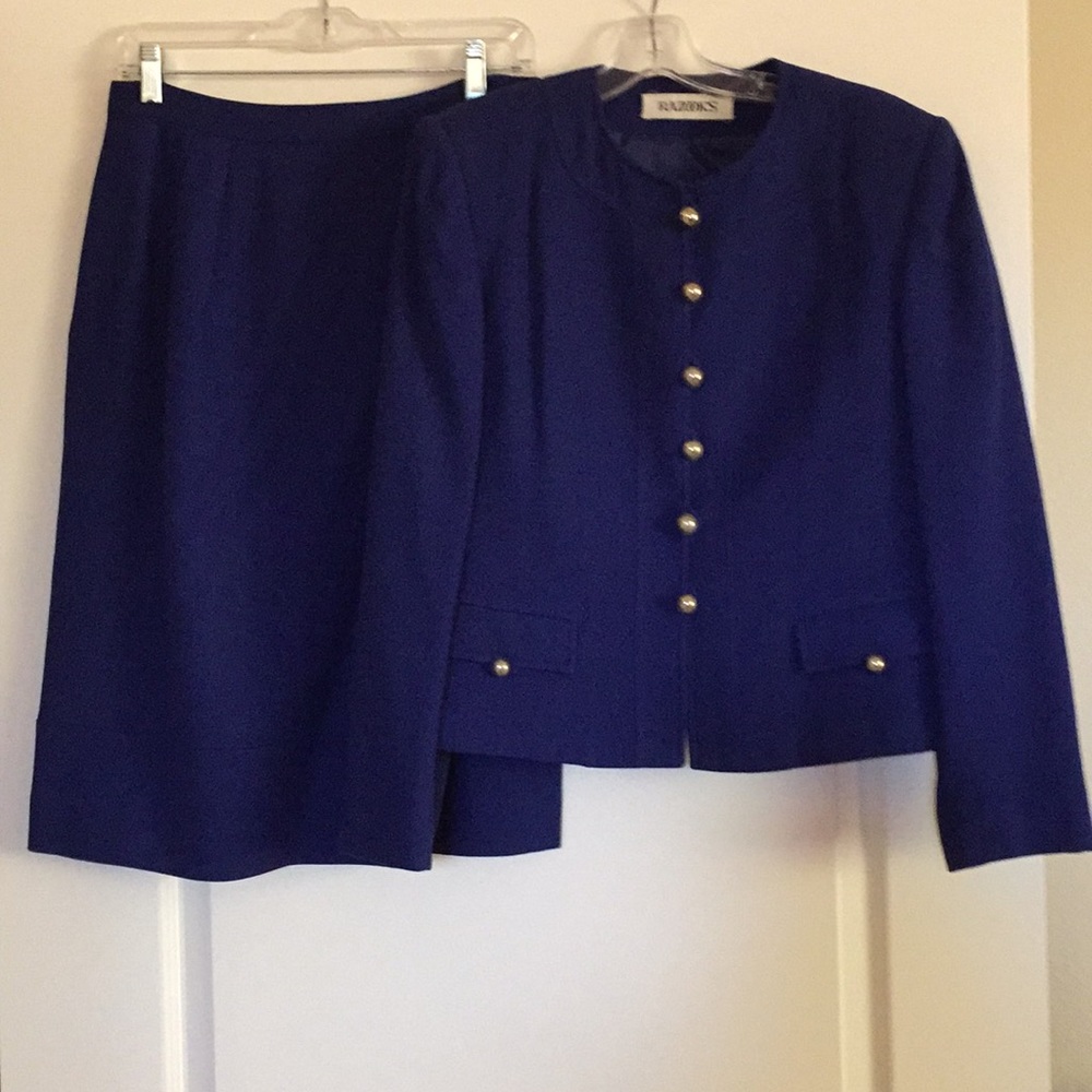 Blue suit with buttons